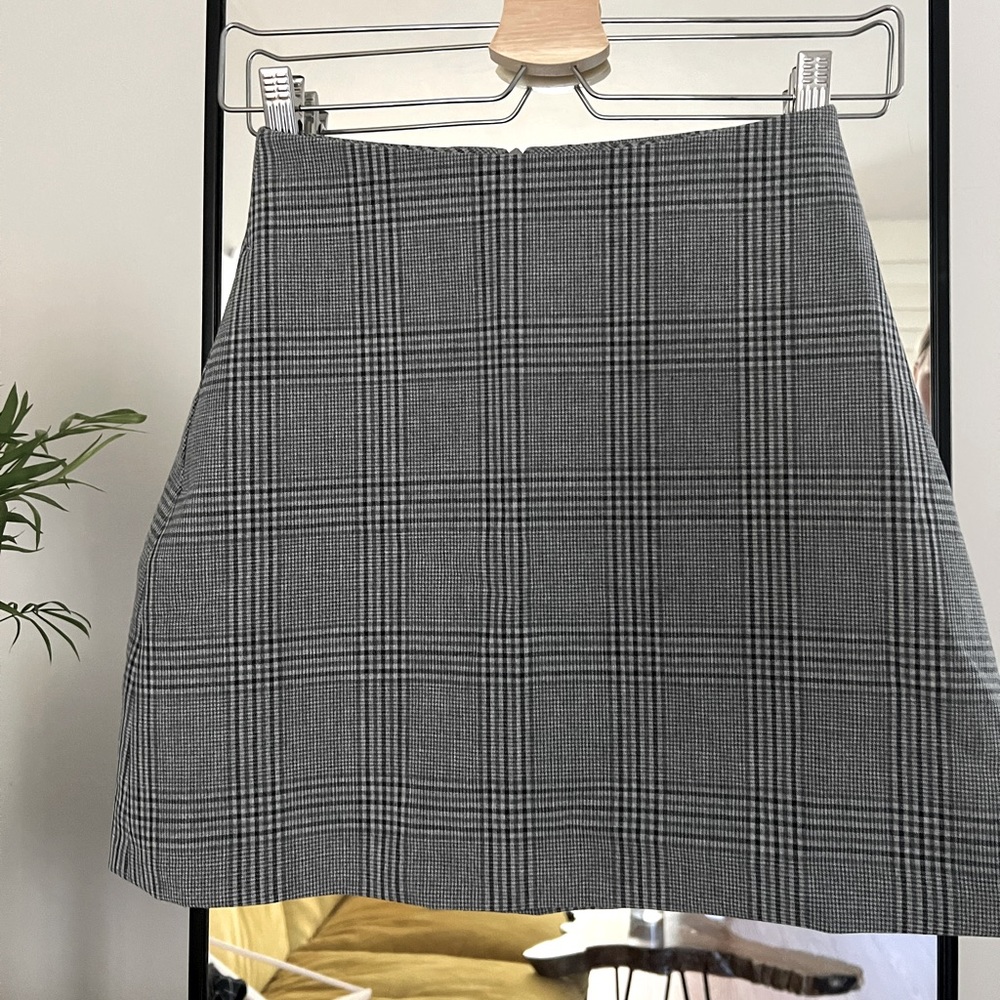 Aritzia plaid high waist skirt